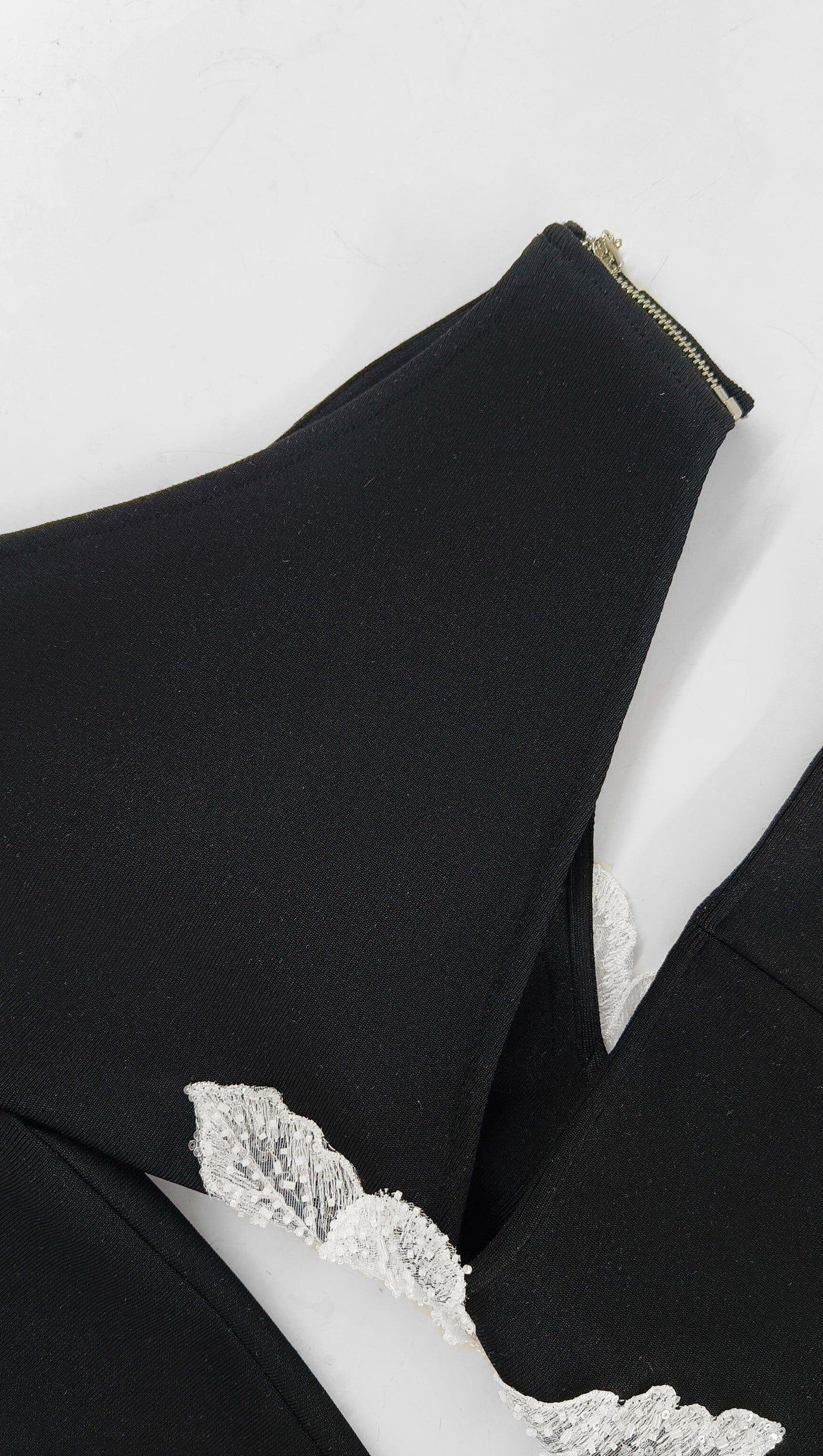 FLOWER APPLIQUE ONE SHOULDER MIDI DRESS  IN BLACK