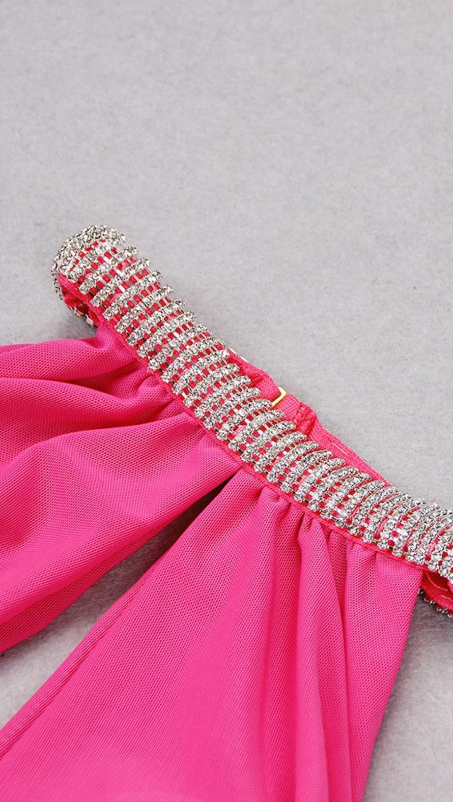 HALTER CUT OUT MIDI DRESS