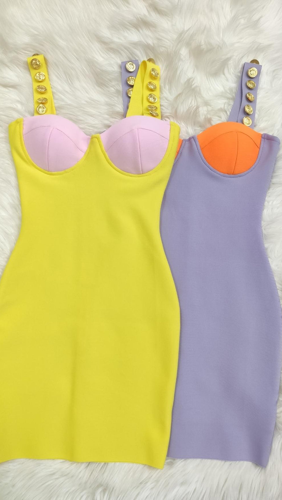 BODYCON BACKLESS IN MINI DRESS