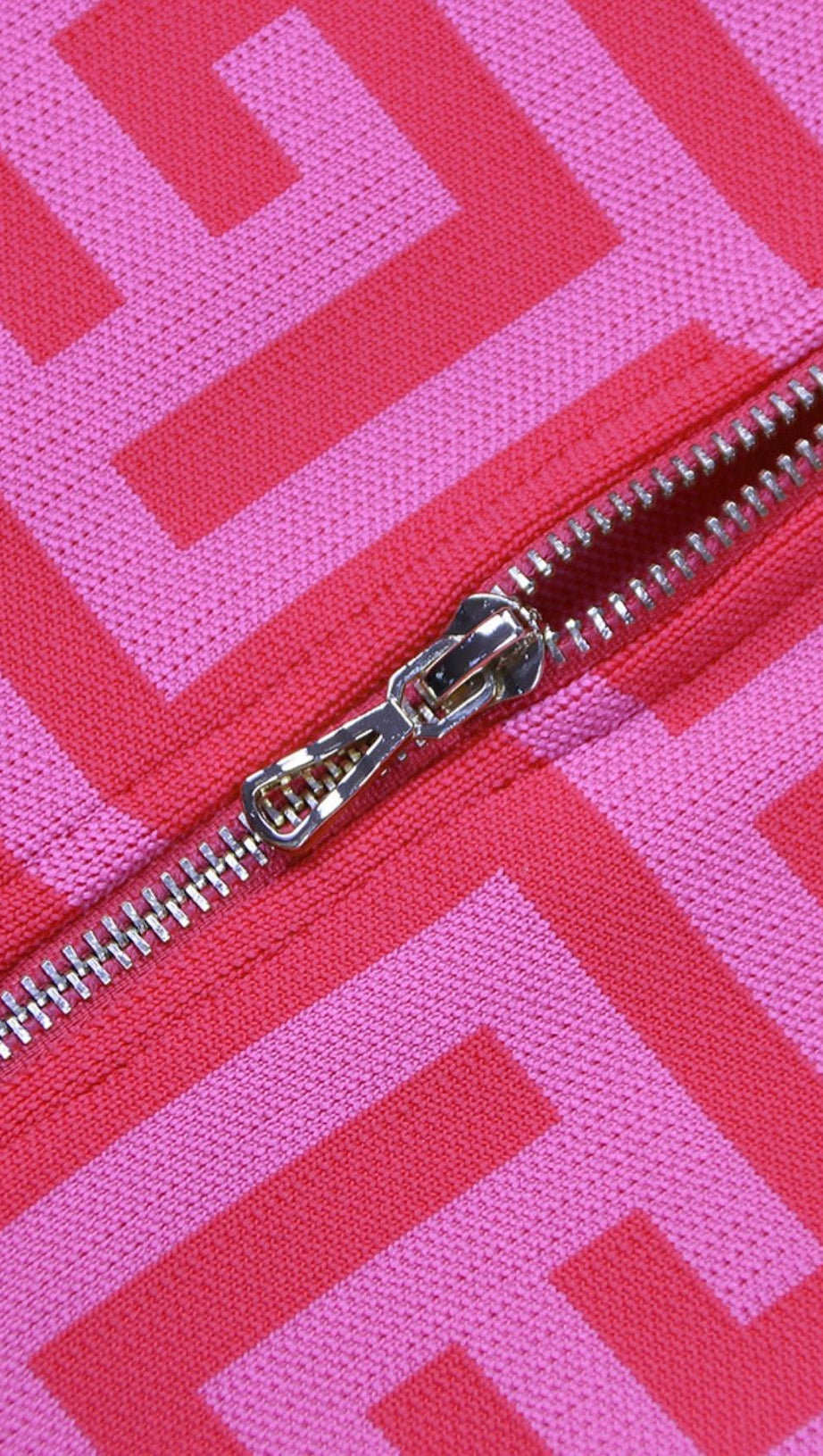 LONG SLEEVE MINI DRESS IN PINK