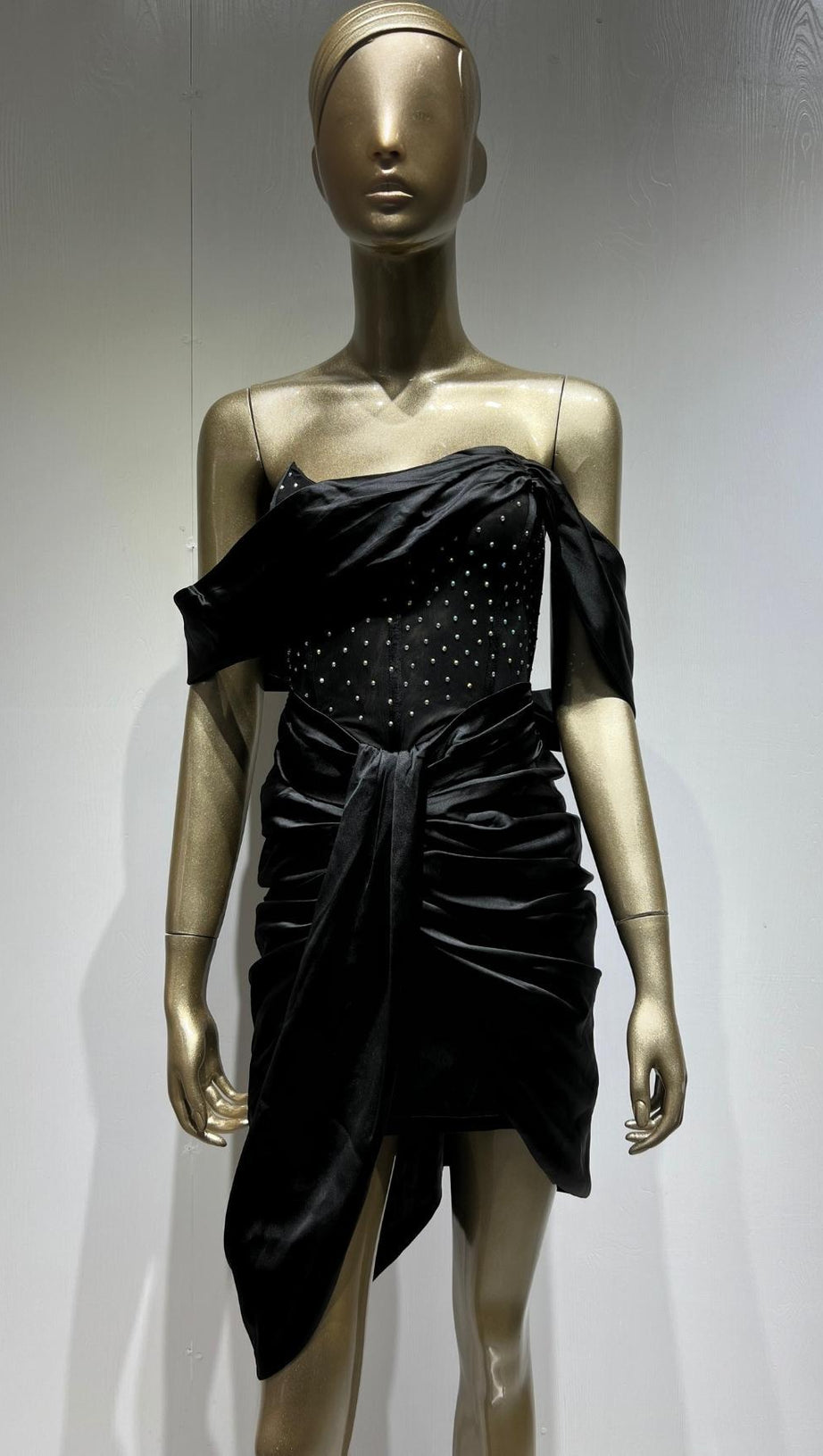 TIGHT MINI DRESS IN PINK