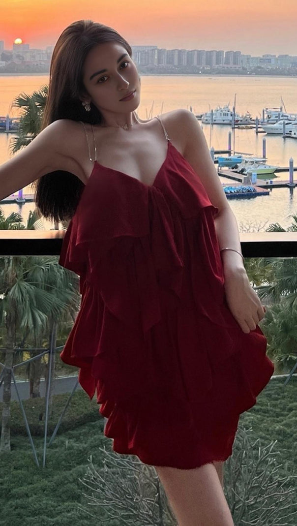 AIIZIE V NECK SLEEVELESS MINI DRESS IN RED - product image
