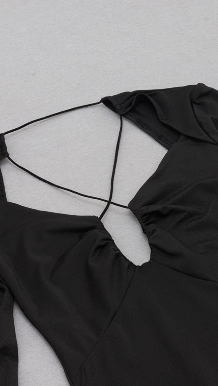 BACKLESS MIDI DRESS IN BLACK