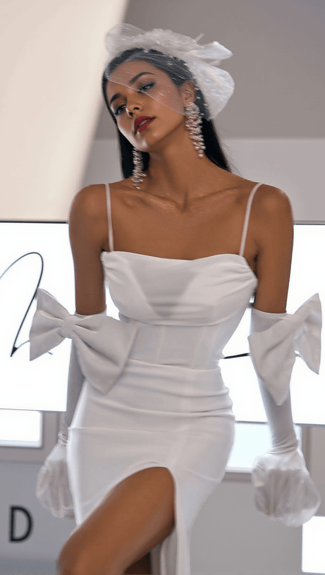 KODY BOW BACK BANDAGE DRESS WITH GLOVES