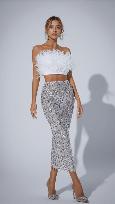 ANSLEY STRAPLESS FEATHER MESH SKIRT SET IN WHITE