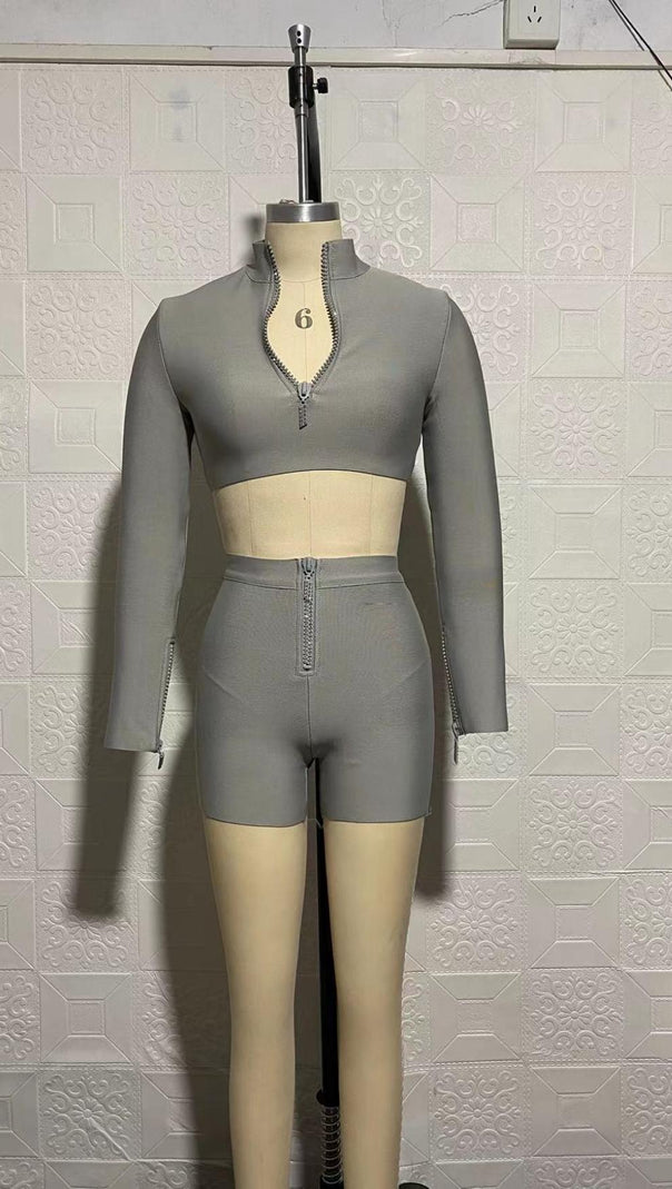 AIIZIE SPORT TWO-PIECE SET IN GREY - product image