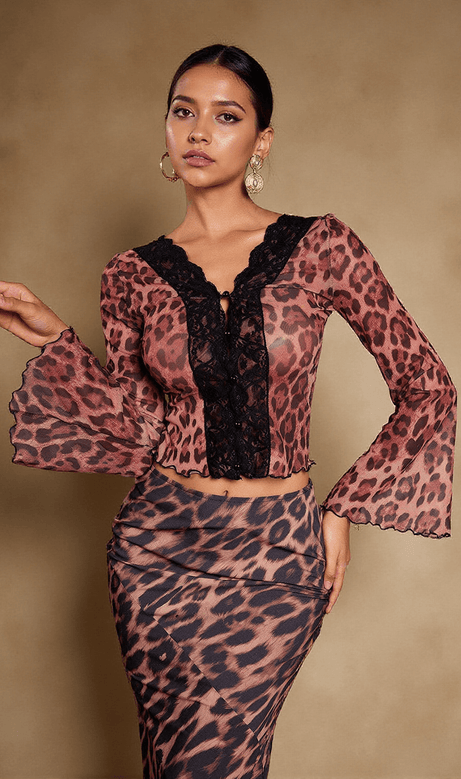 Elestren Flounce Sleeve Leopard Top