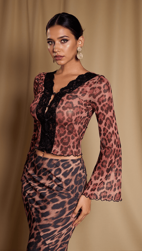 ELESTREN FLOUNCE SLEEVE LEOPARD TOP