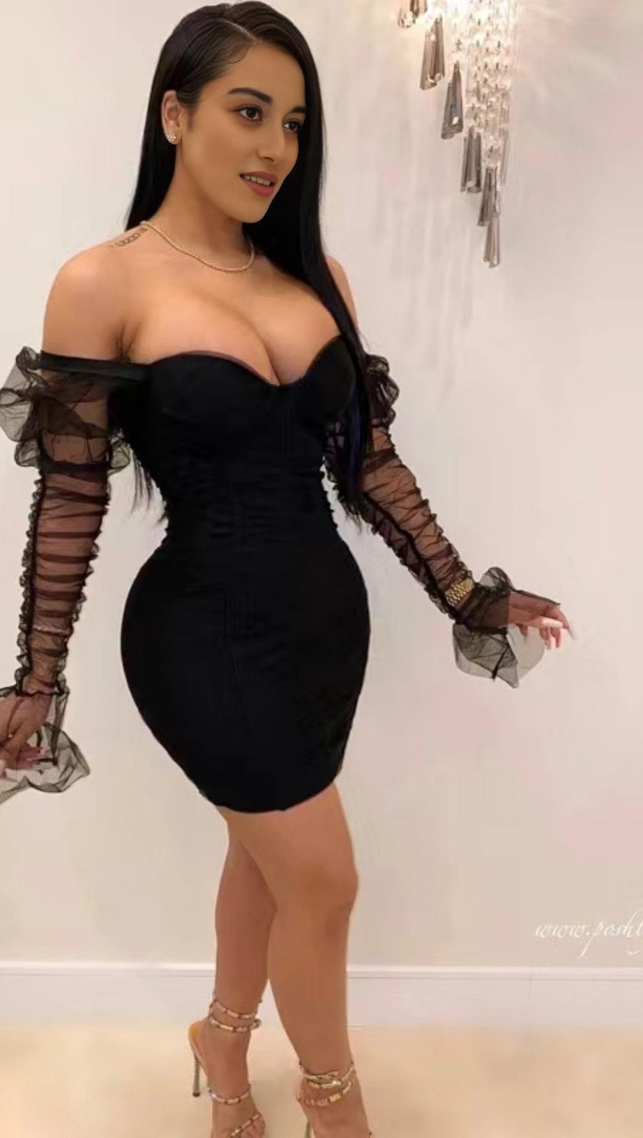 LONG SLEEVE MINI DRESS IN GREEN