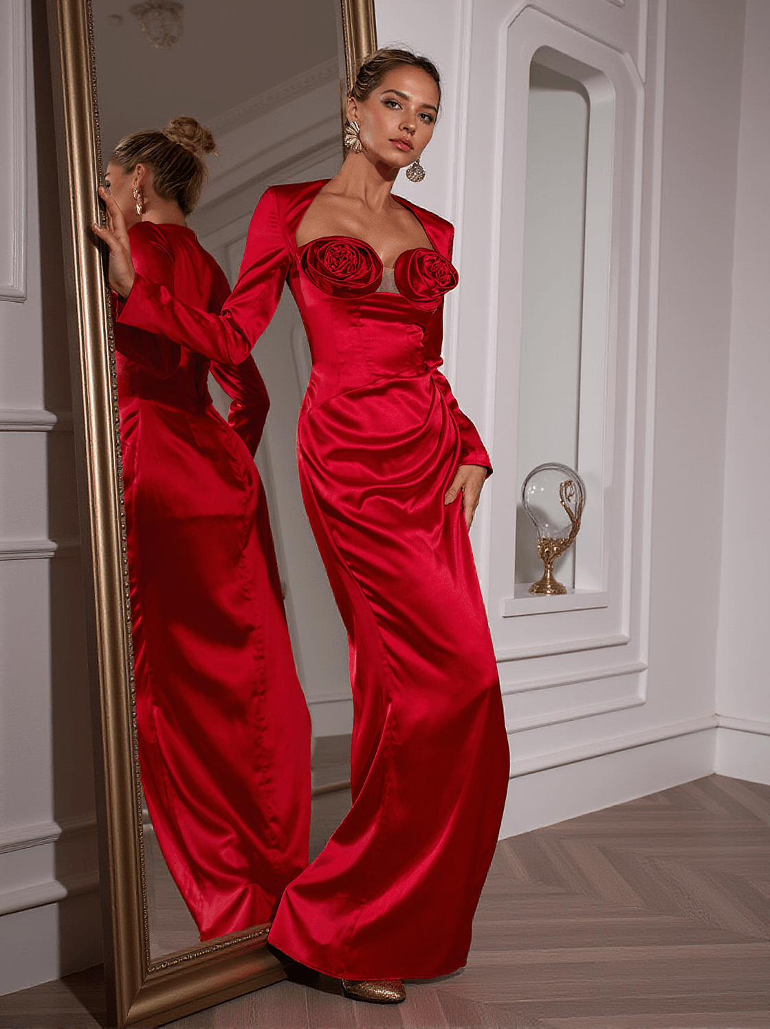 Ozuru Langärmliges Satinkleid mit Blumenmuster