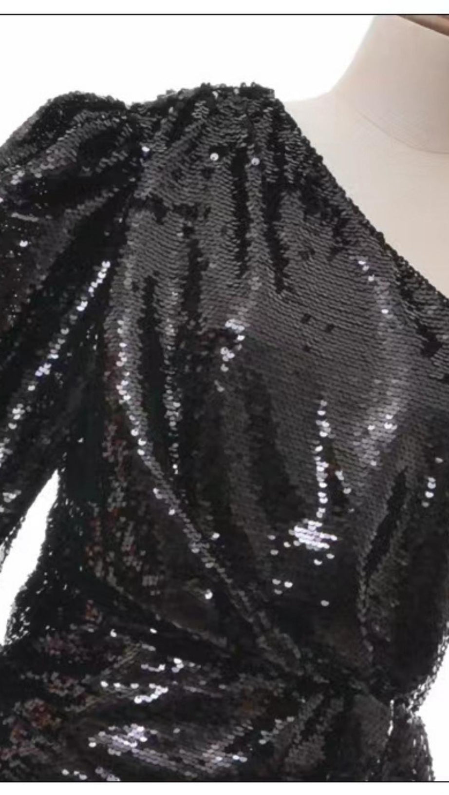 ONE SHOULDER MINI DRESS IN GREEN