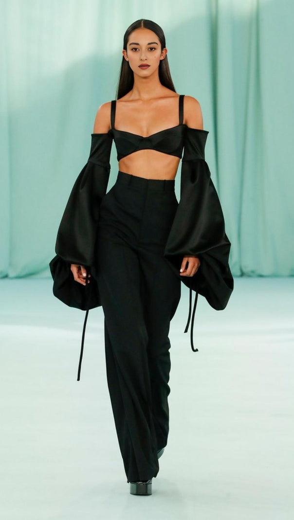 AIIZIE BUBBLE SLEEVE TWO PIECE SUIT IN BLACK - product image