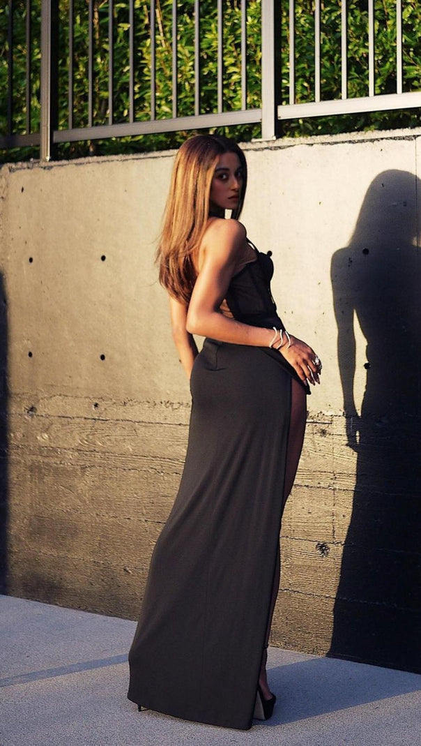 AIIZIE FISHBONE MAXI DRESS IN BLACK - product image
