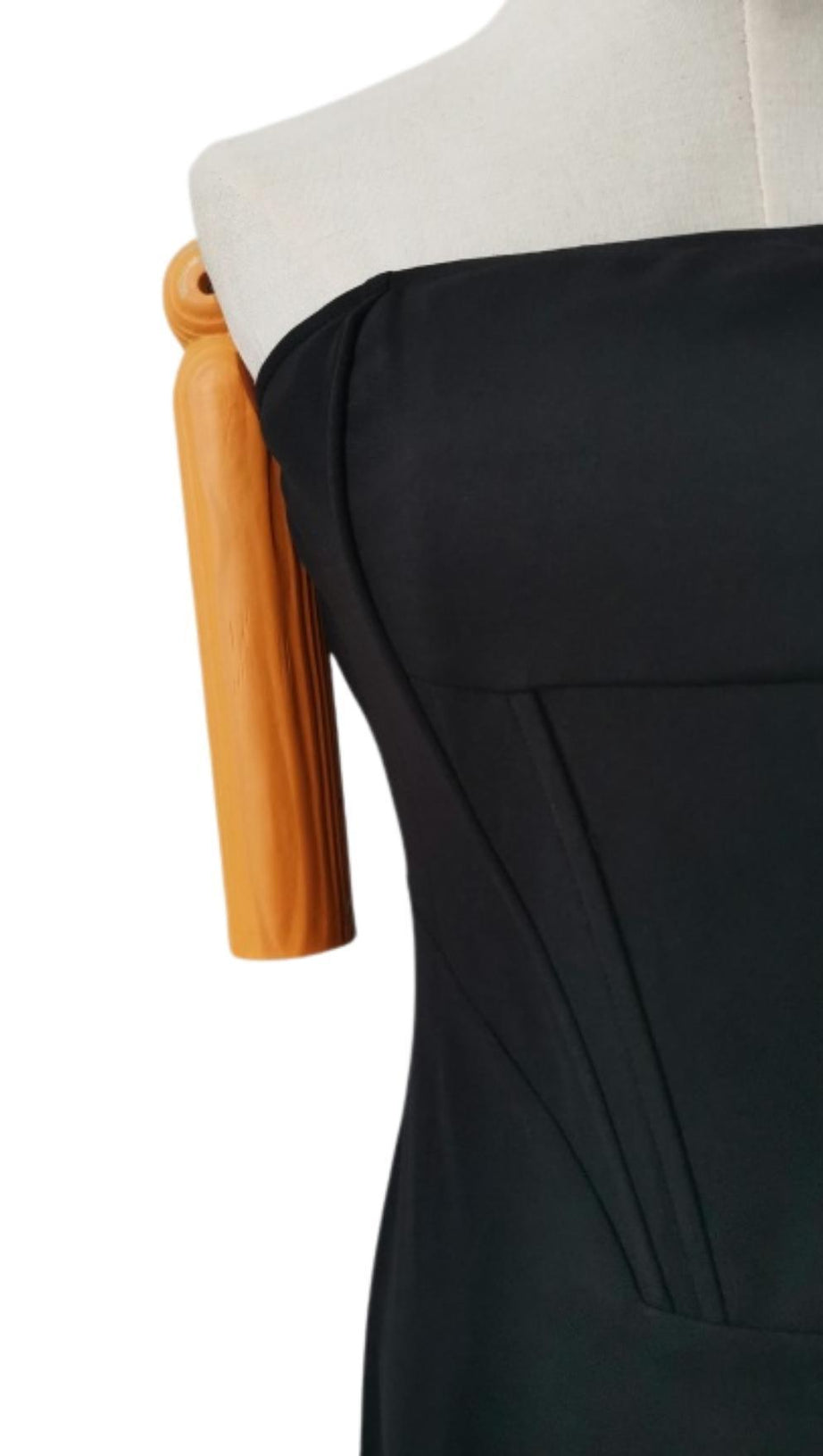 STRAPLESS FEATHER CORSET DRESS IN BLACK