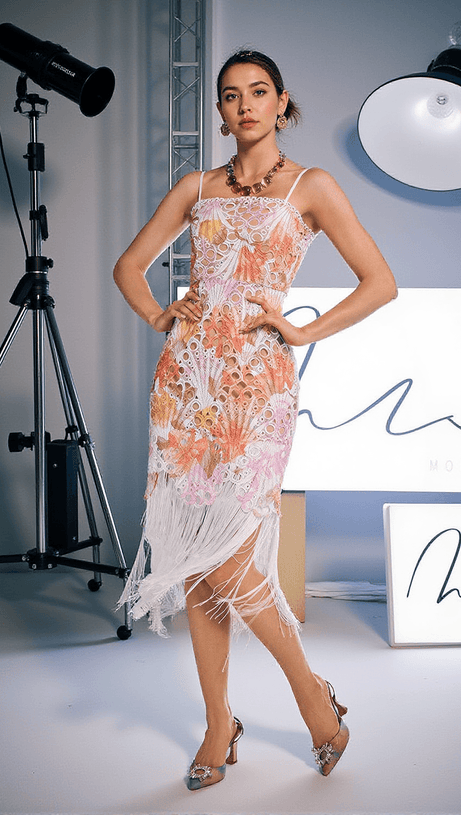 Jezreel – Besticktes Midikleid mit hohlen Fransen