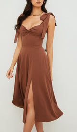 SPLIT MAXI DRESS IN BROWN