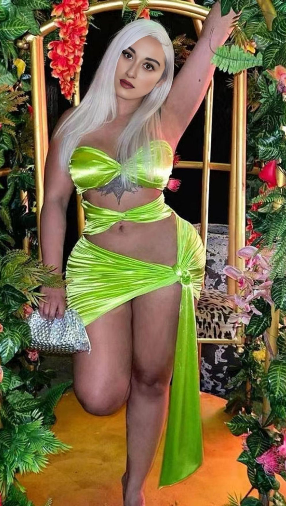 STRAPLESS MINI DRESS IN PINK