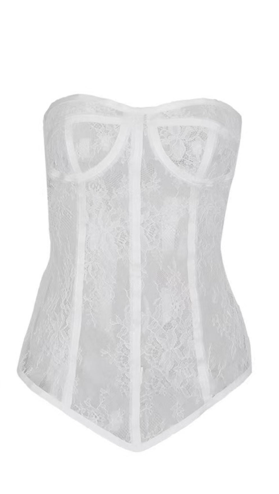 SPITZENTOPS IN WEISS