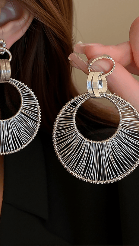 AUDRINA HOOP LARGE CIRCLE EARRINGS