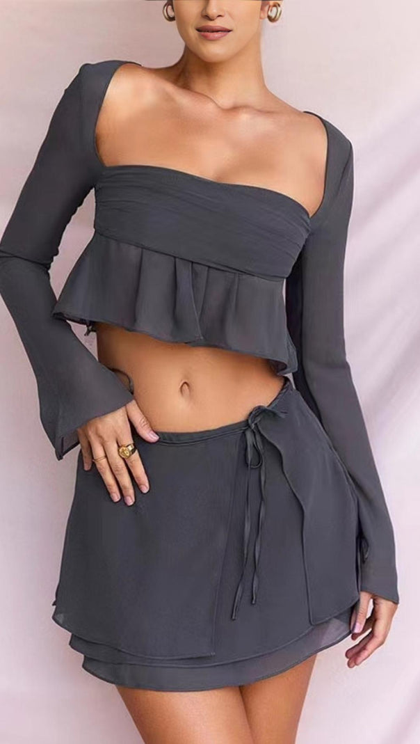 AIIZIE CHIFFON SUIT IN GREY - product image