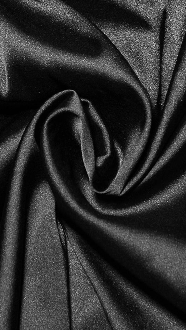 AIIZIE FISHBONE LONG SLEEVE DRESS IN BLACK - product image