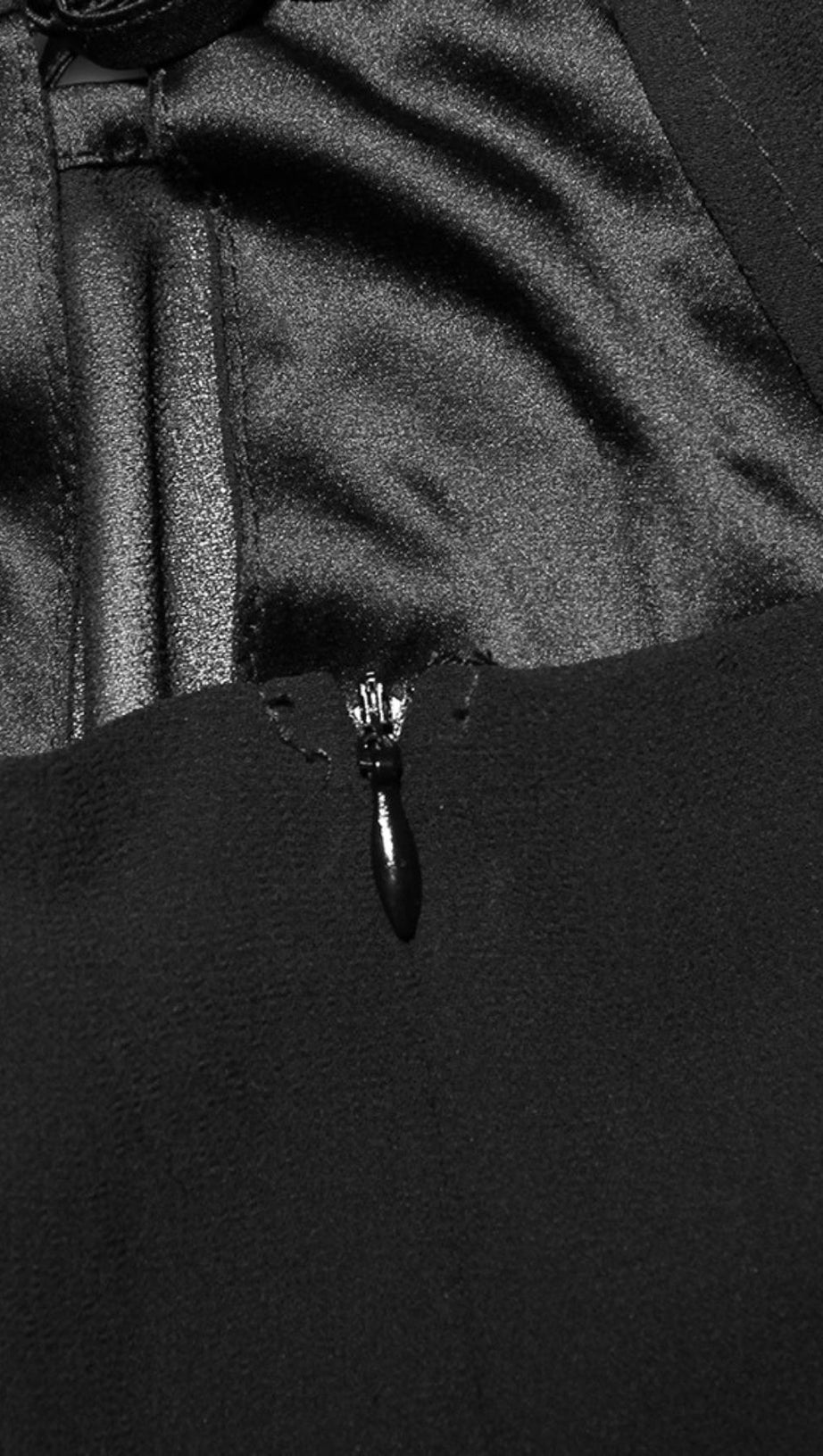 FISHBONE LONG SLEEVE DRESS  IN BLACK