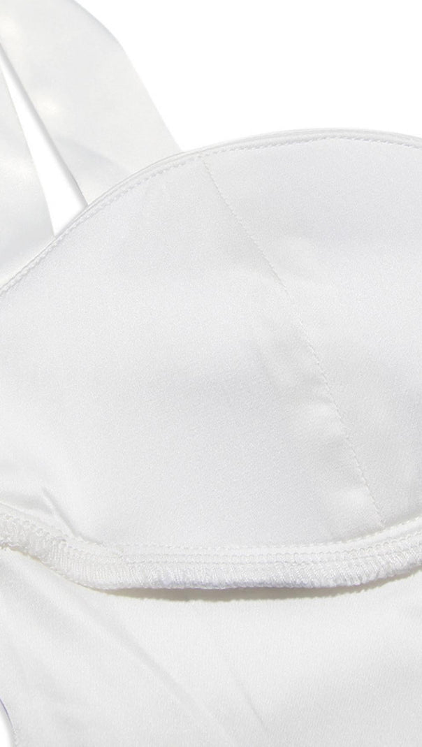 AIIZIE FISHBONE TOPS IN WHITE - product image