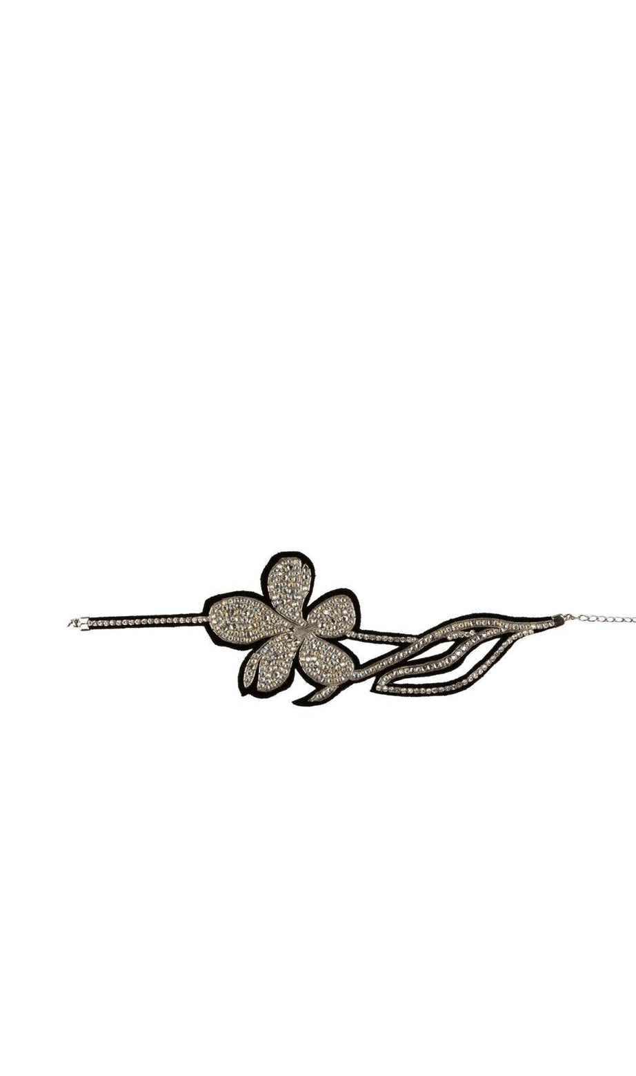 FLOWER DIAMOND NECKLACE
