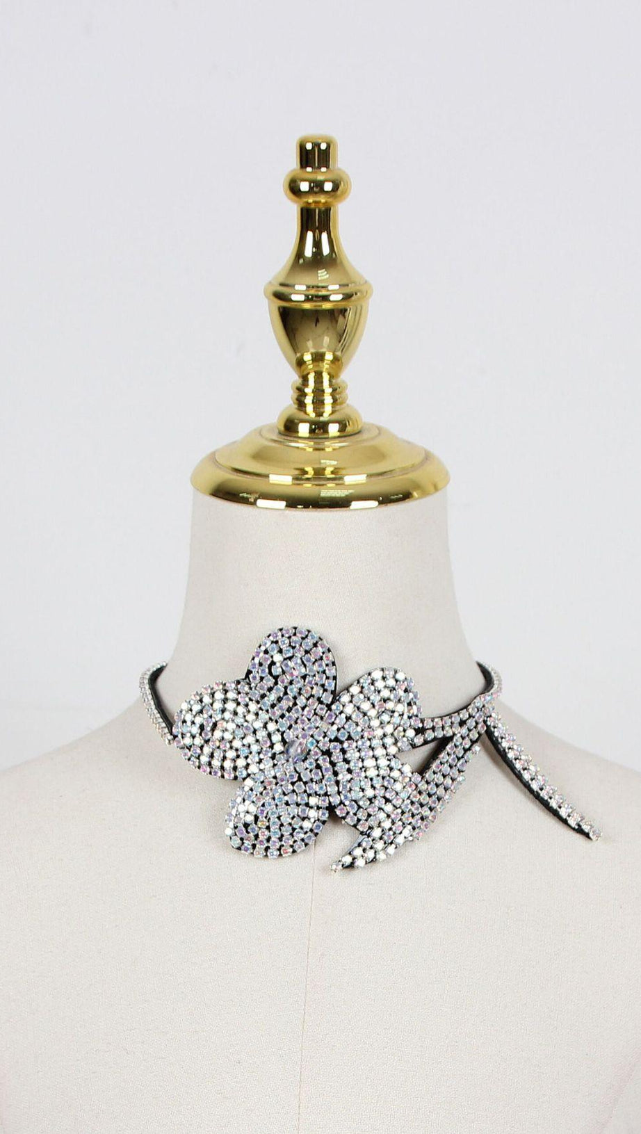 BLUMEN-DIAMANT-HALSKETTE