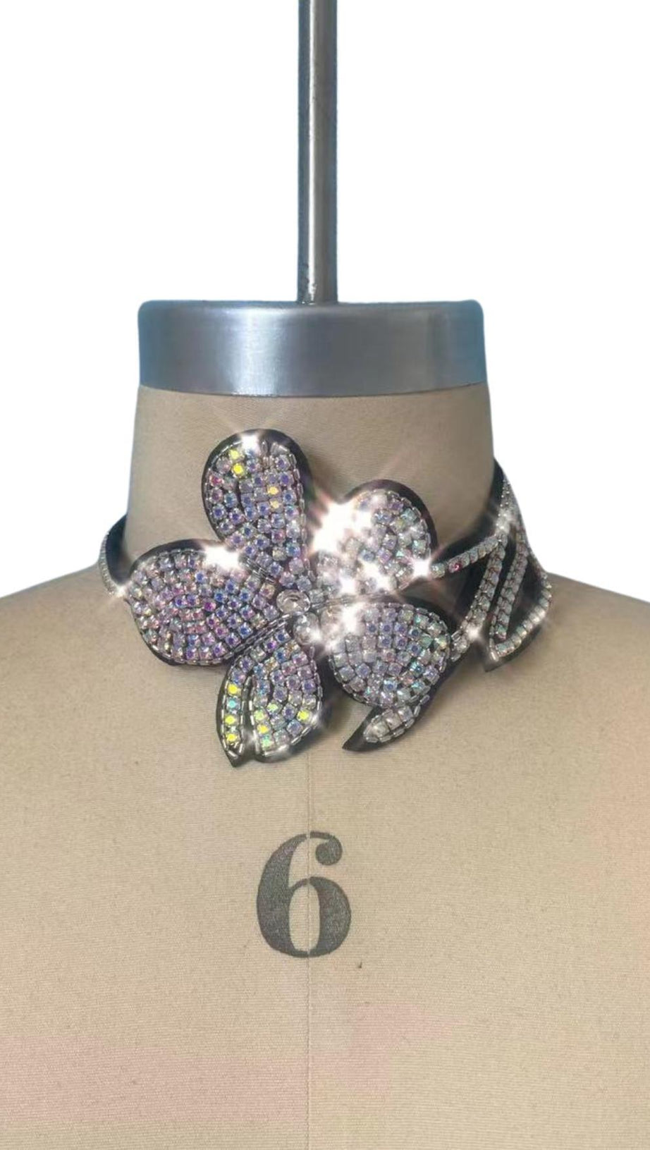 BLUMEN-DIAMANT-HALSKETTE