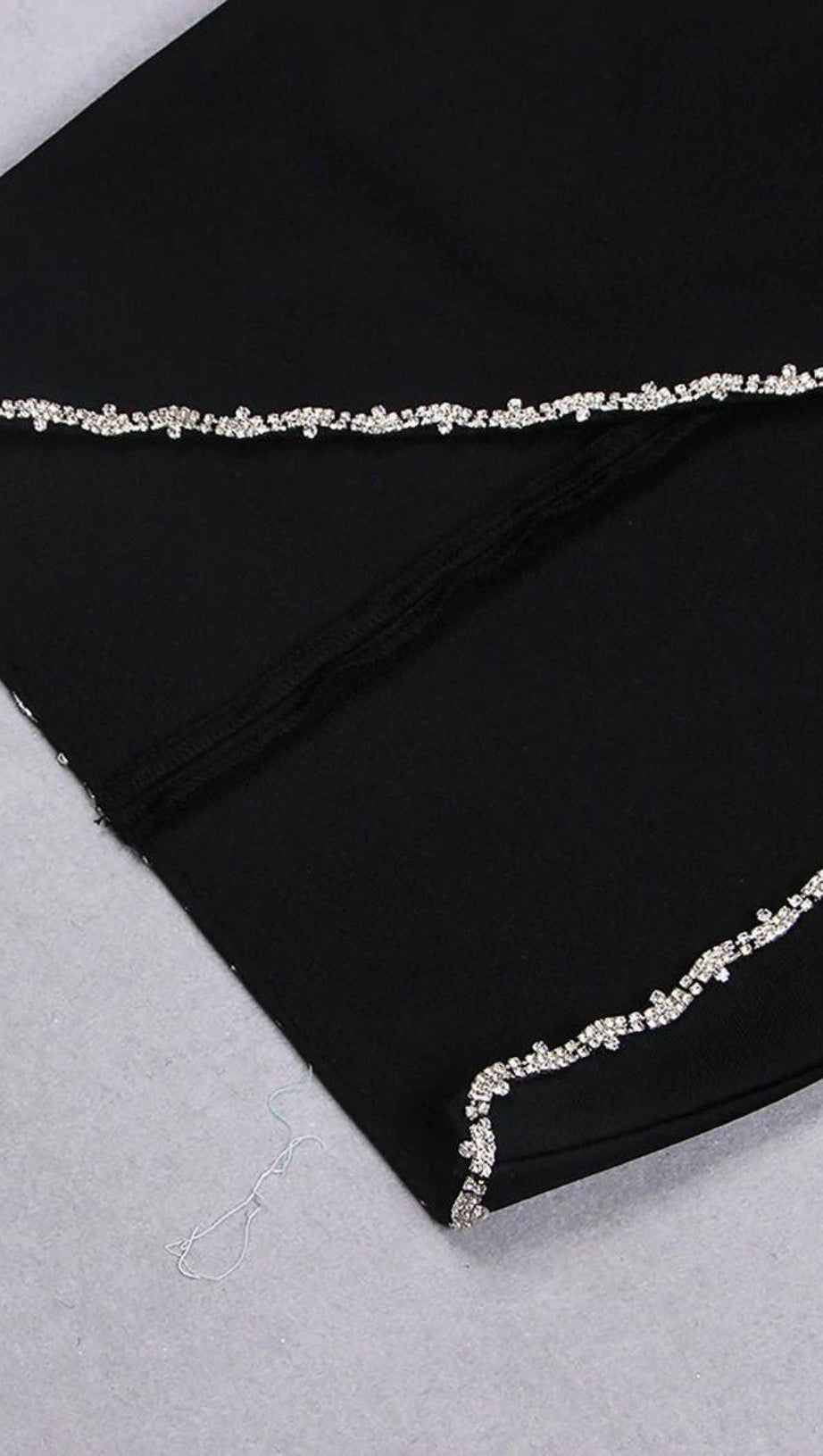 CRYSTAL BANDAGE DRESS IN BLACK