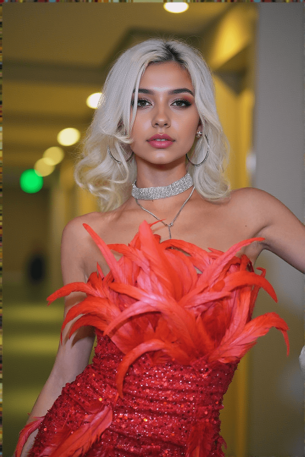 Bricelynn Feder-Minikleid