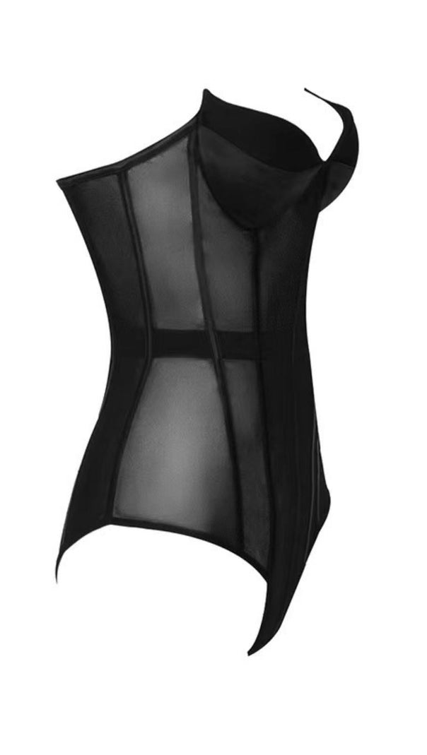 AIIZIE STRAPLESS FISHBONE TOPS IN BLACK - product image