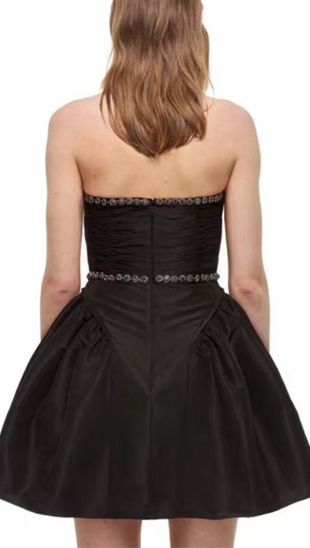 AIIZIE DIAMOND CHAIN DRESS IN WHITE - product image