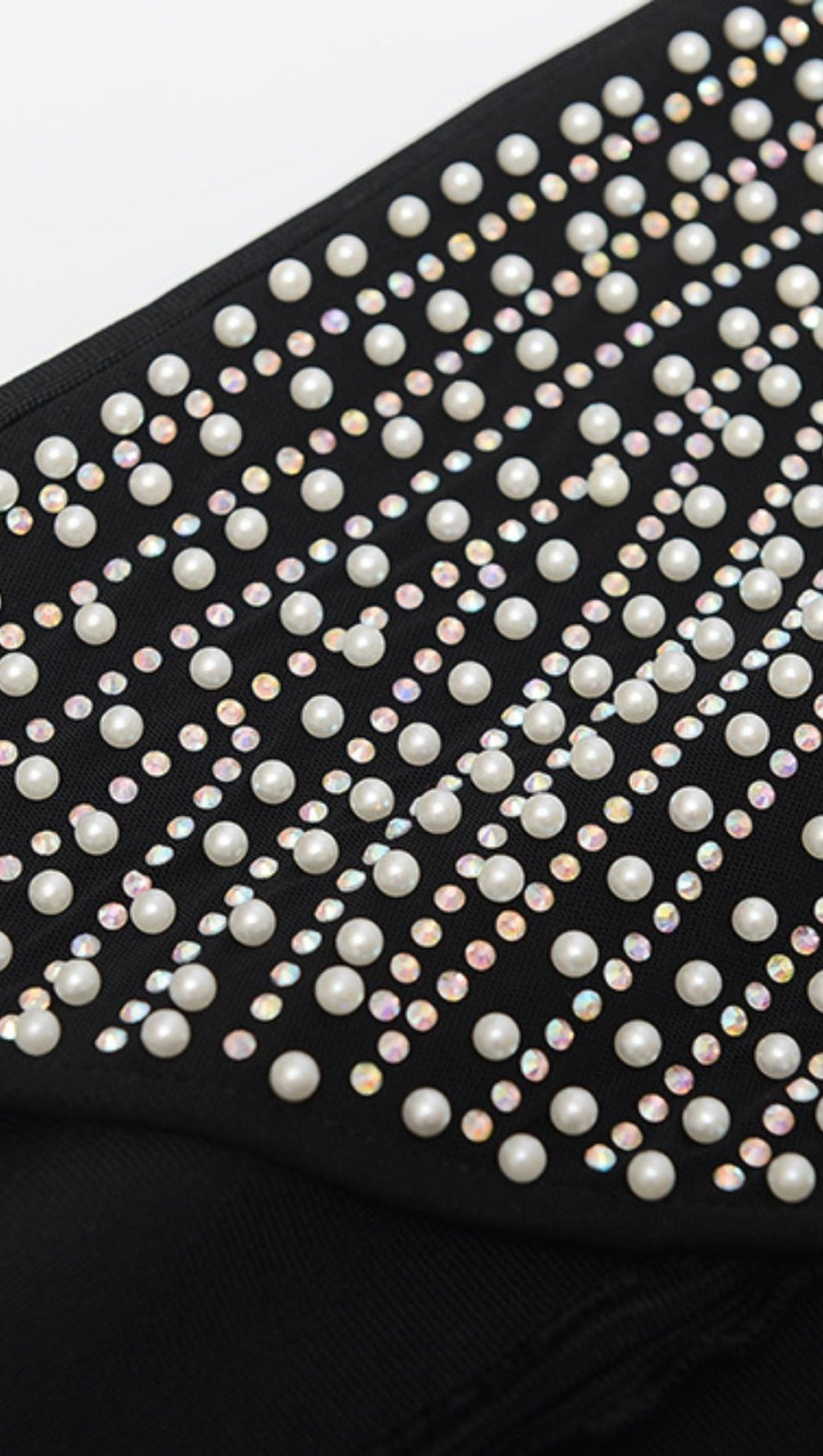 PEARL DRESS IN BLACK