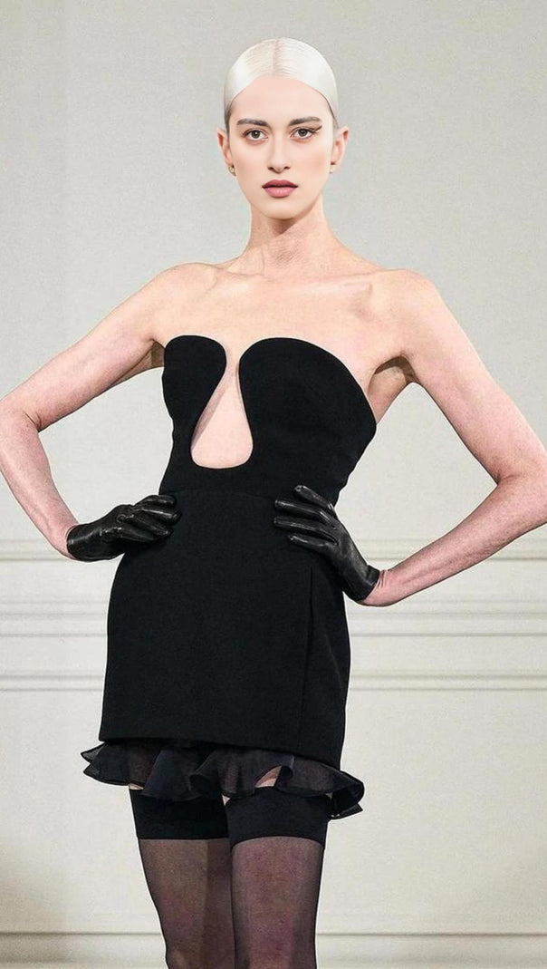 AIIZIE STRAPLESS BANDAGE MINI DRESS IN BLACK - product image