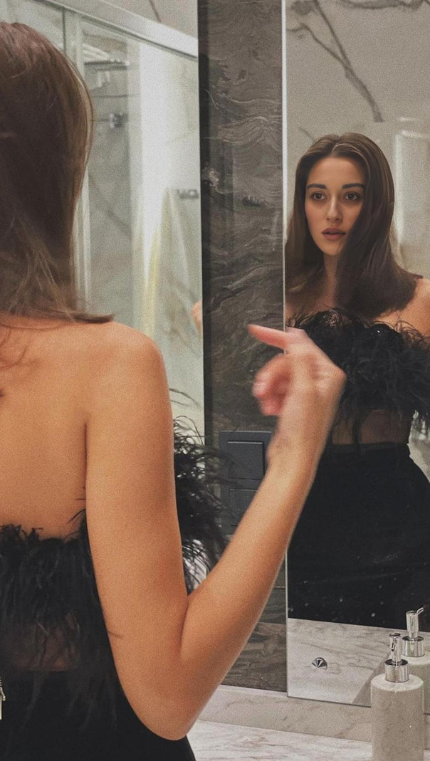 AIIZIE LACE FEATHER DRESS IN BLACK - product image