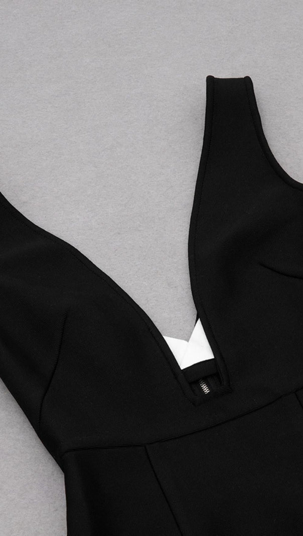 AIIZIE DEEP V MIDI DRESS IN BLACK - product image