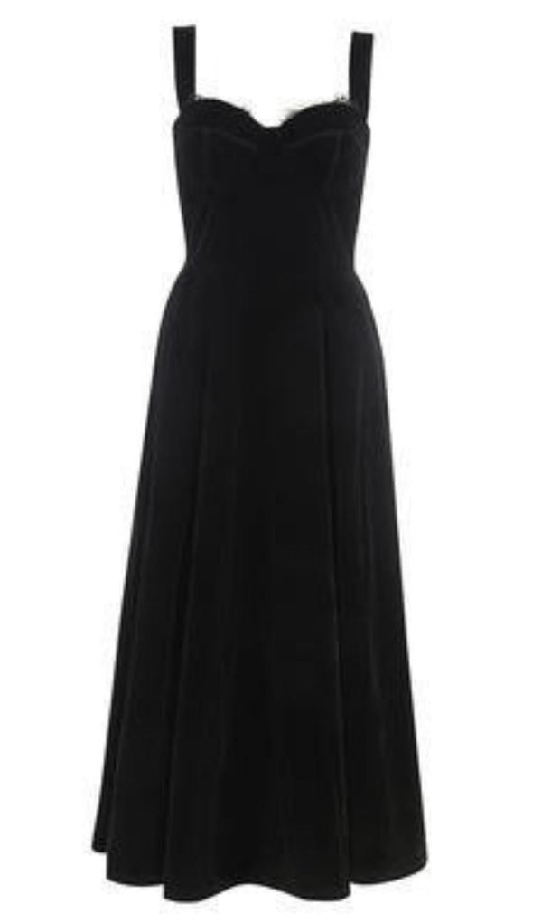 VELVET Type A  DRESS IN BLACK