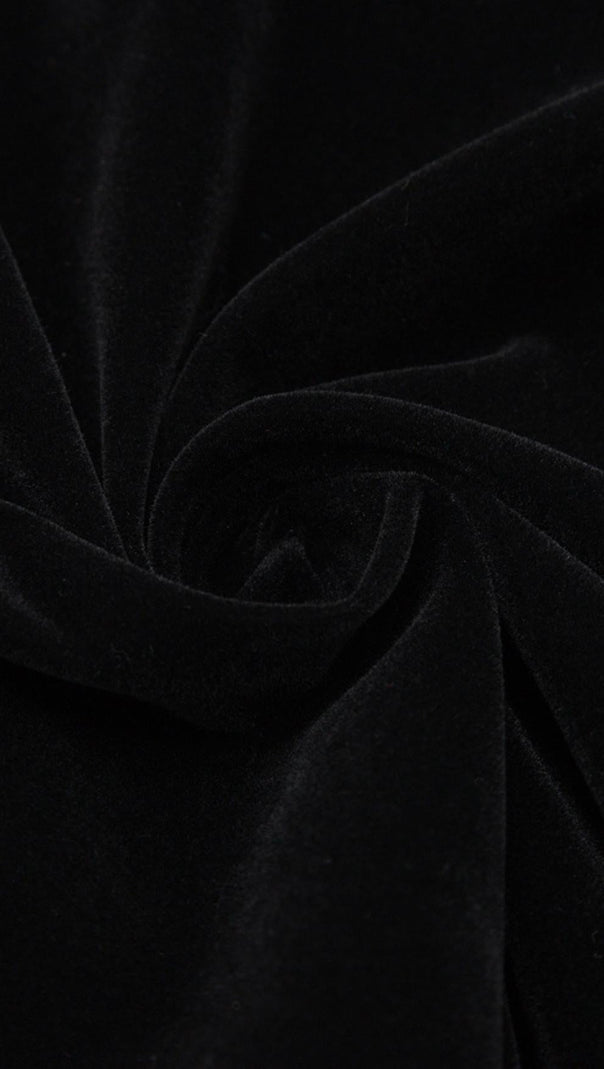AIIZIE VELVET TYPE A DRESS IN BLACK - product image