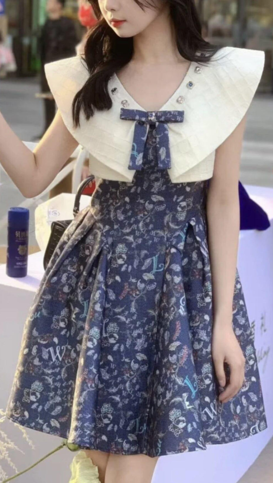 BLUE BOW SWEETHEART WAISTBAND SLEEVELESS FLORAL MINI DRESS