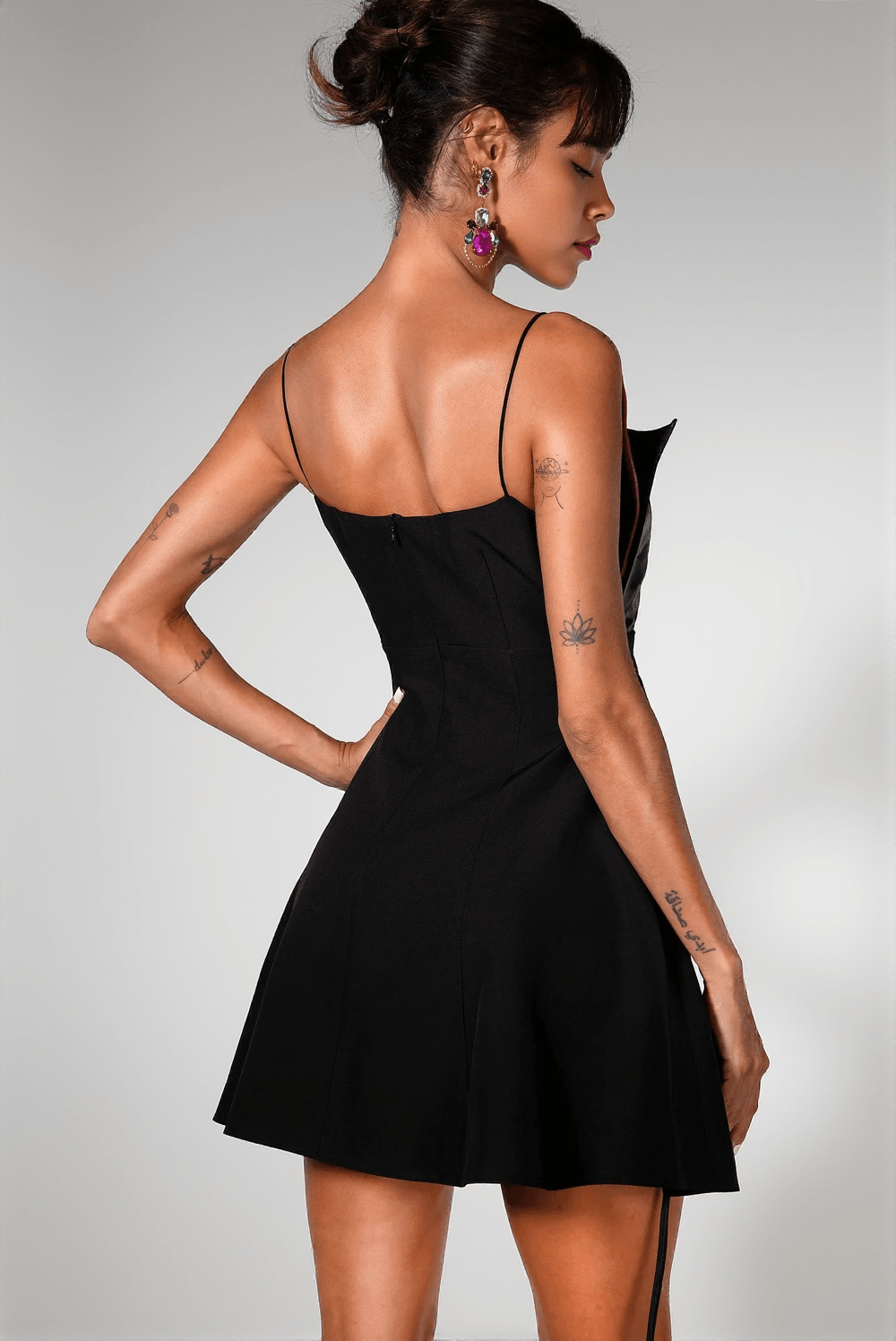 Brighid Mini-Trägerkleid mit floralem Patchwork