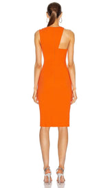 BANDAGE MIDI DRESS IN ORANGE