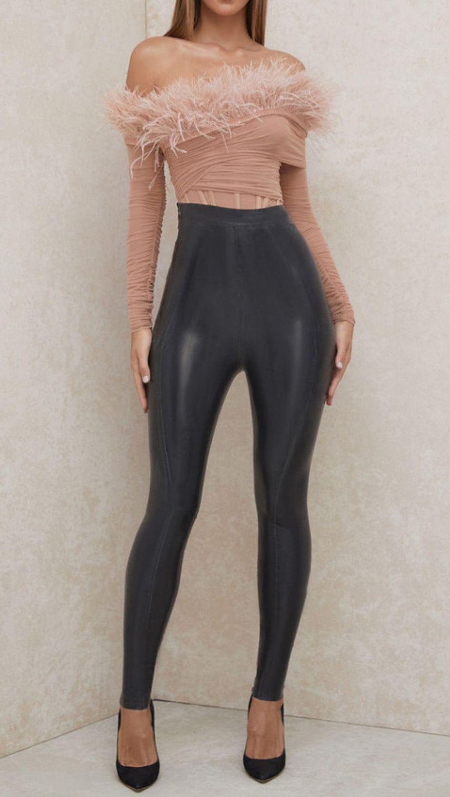 BODY IN PIUME ROSA CIPRIA