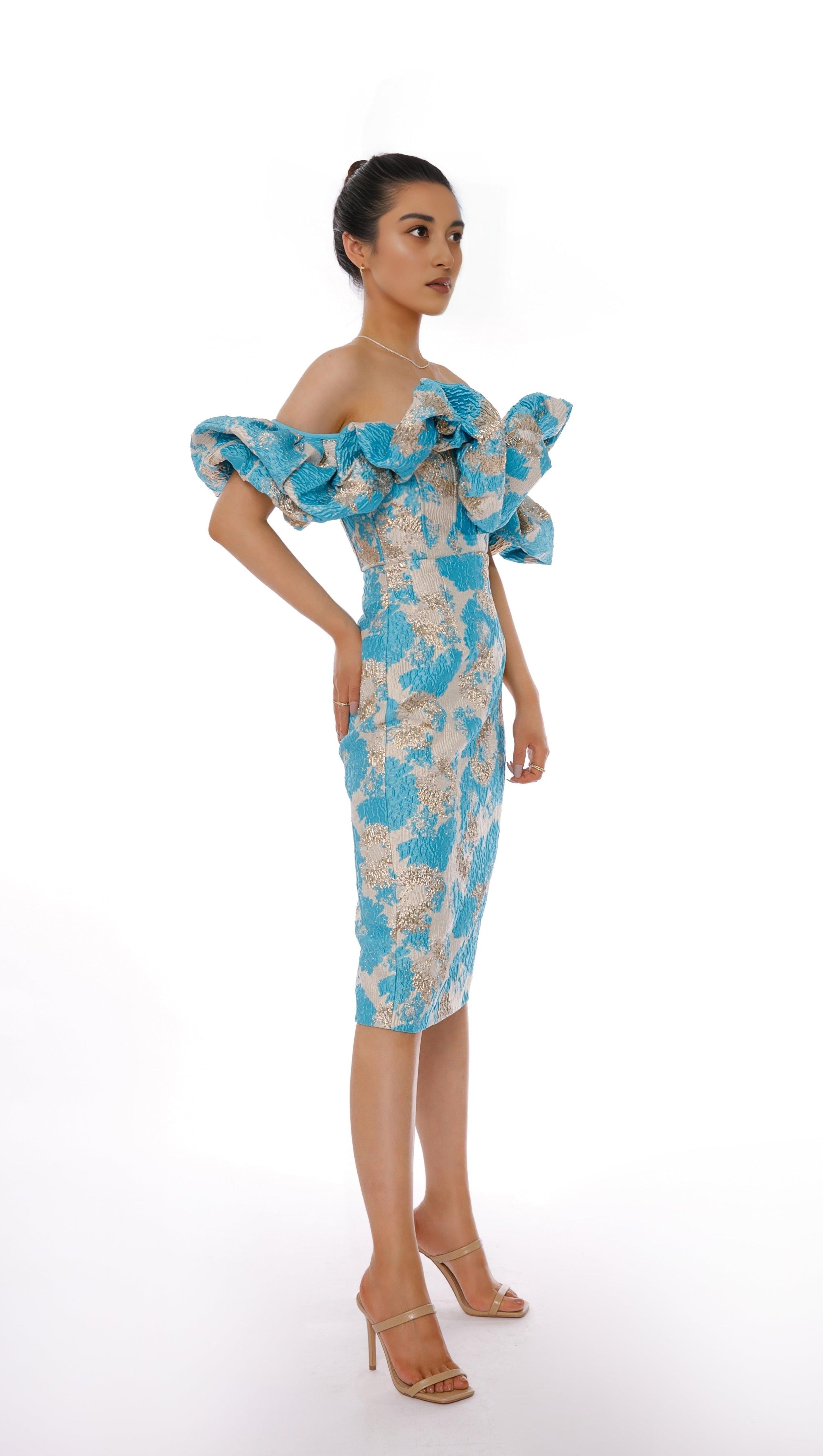 JACAUARD STRAPLESS MIDI DRESS IN BLUE