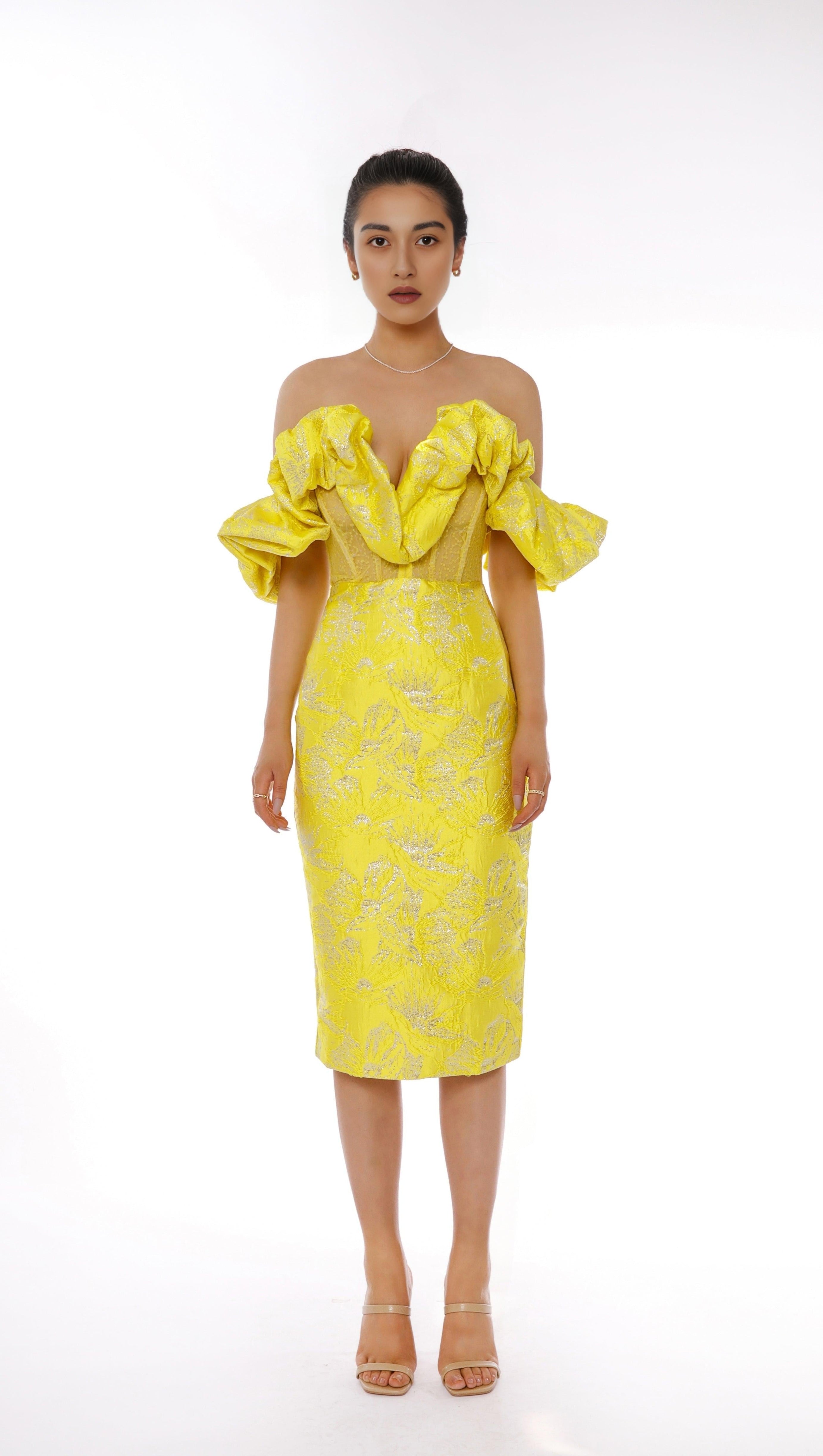 JACQUARD STRAPLESS MIDI DRESS IN YELLOW