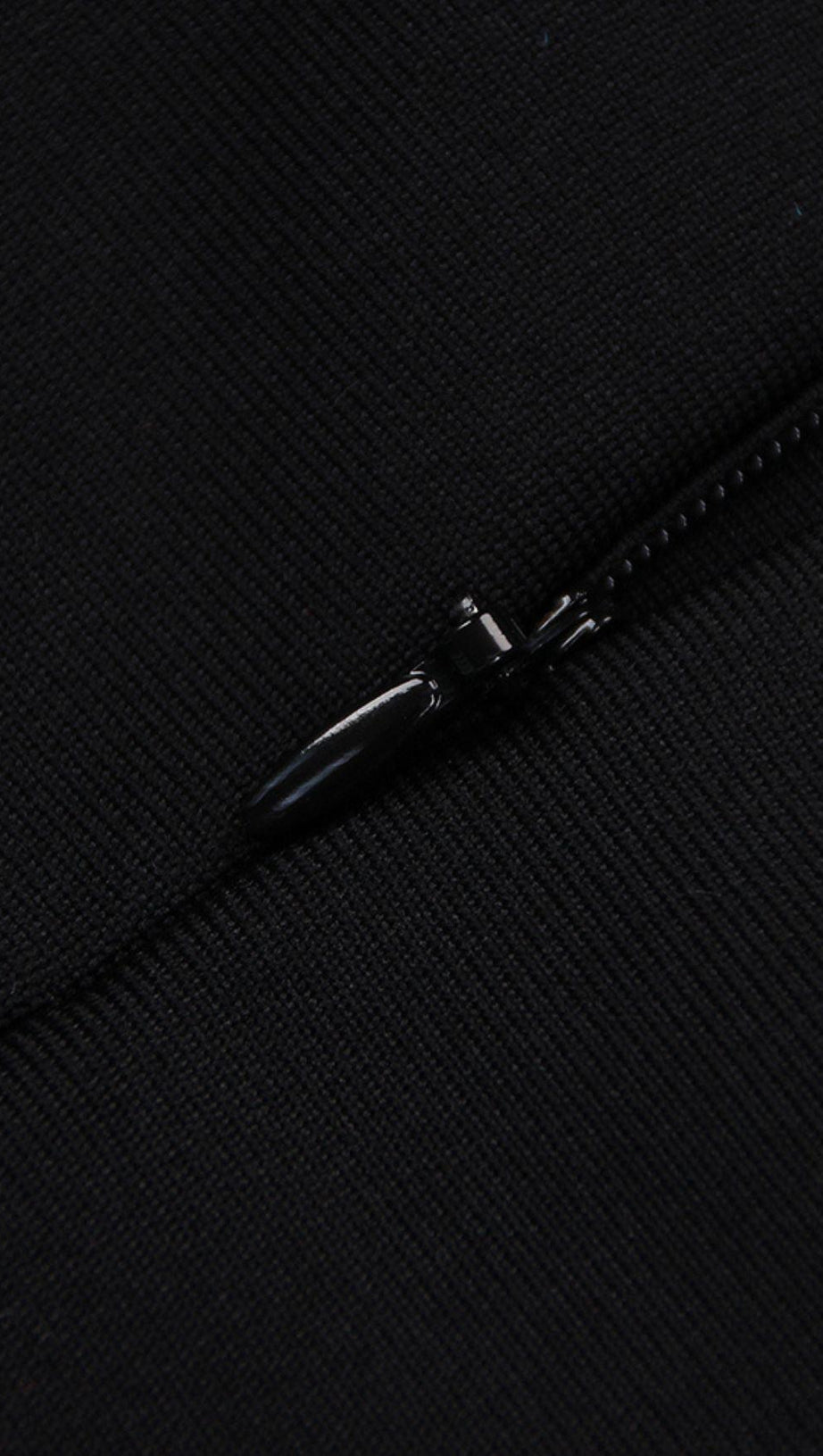 SLIPT BANDAGE MIDI DRESS IN BLACK