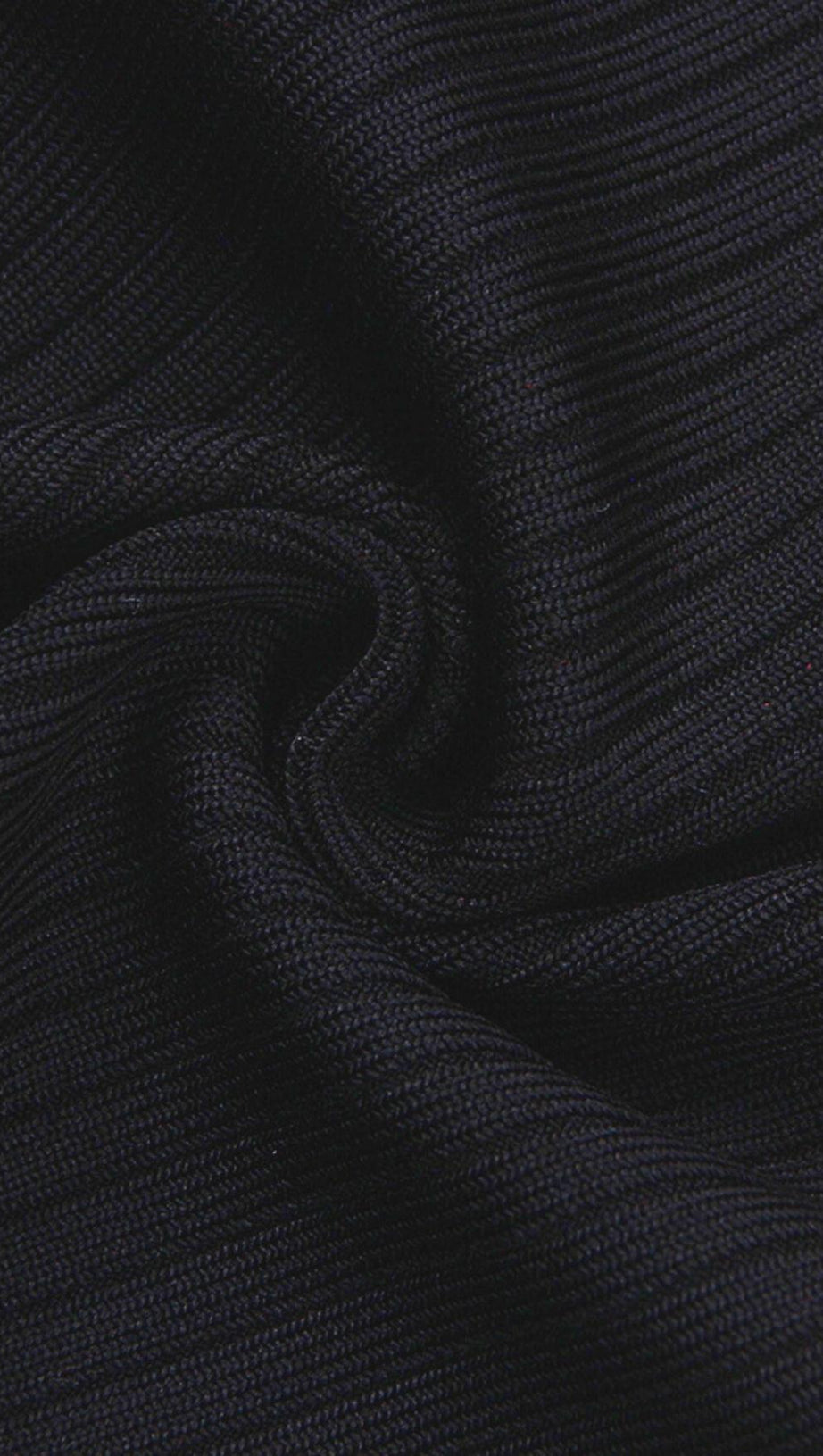 ZWEITEILIGES SET STRICK-MINIKLEID IN SCHWARZ 