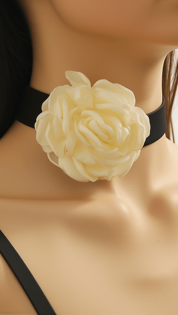 AIIZIE ANNYSTON 3D FLORAL COLLAR NECKLACE - product image