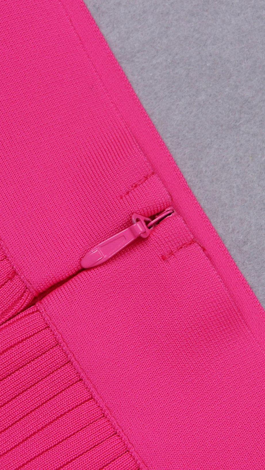 ZWEITEILIGES SET STRICK-MINIKLEID IN PINK